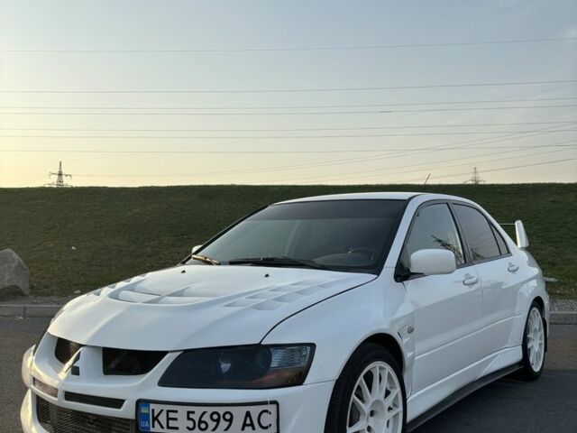 Белый Мицубиси Лансер Эволюшн, объемом двигателя 0 л и пробегом 179 тыс. км за 21499 $, фото 1 на Automoto.ua