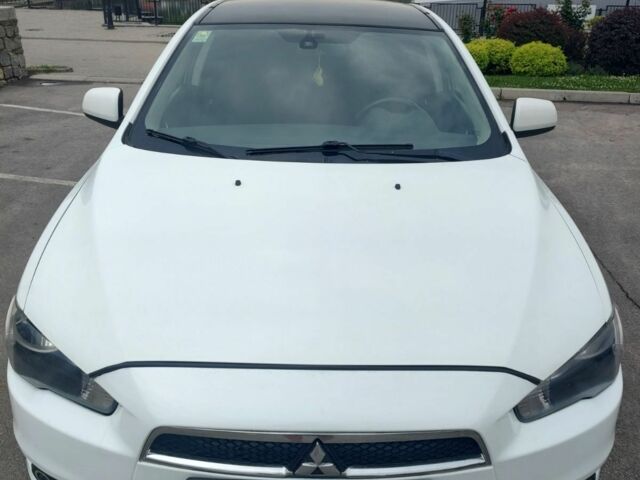 Белый Мицубиси Лансер Спортбэк, объемом двигателя 1.5 л и пробегом 279 тыс. км за 6100 $, фото 1 на Automoto.ua