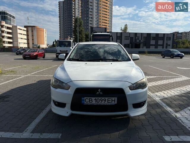 Білий Міцубісі Lancer, об'ємом двигуна 2 л та пробігом 289 тис. км за 5500 $, фото 1 на Automoto.ua