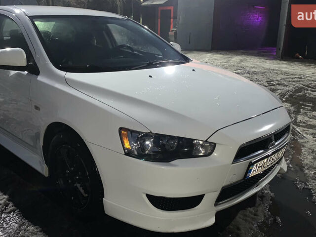 Білий Міцубісі Lancer, об'ємом двигуна 2.36 л та пробігом 232 тис. км за 7200 $, фото 1 на Automoto.ua
