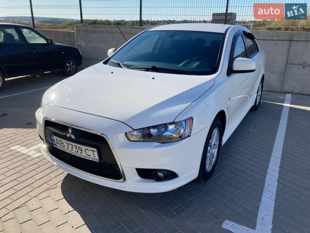 Білий Міцубісі Lancer, об'ємом двигуна 1.6 л та пробігом 120 тис. км за 8500 $, фото 1 на Automoto.ua