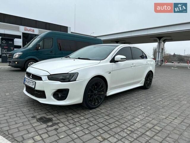 Білий Міцубісі Lancer, об'ємом двигуна 2.36 л та пробігом 230 тис. км за 9000 $, фото 1 на Automoto.ua