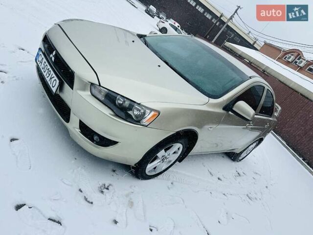 Бежевый Мицубиси Лансер, объемом двигателя 1.5 л и пробегом 380 тыс. км за 5000 $, фото 1 на Automoto.ua