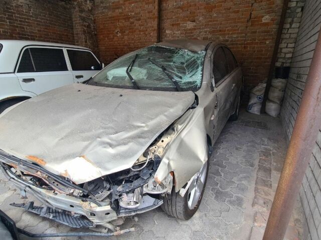 Бежевый Мицубиси Лансер, объемом двигателя 1.8 л и пробегом 287 тыс. км за 1500 $, фото 1 на Automoto.ua