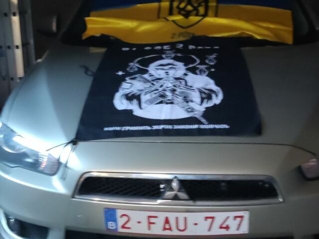 Бежевый Мицубиси Лансер, объемом двигателя 2 л и пробегом 119 тыс. км за 4900 $, фото 1 на Automoto.ua