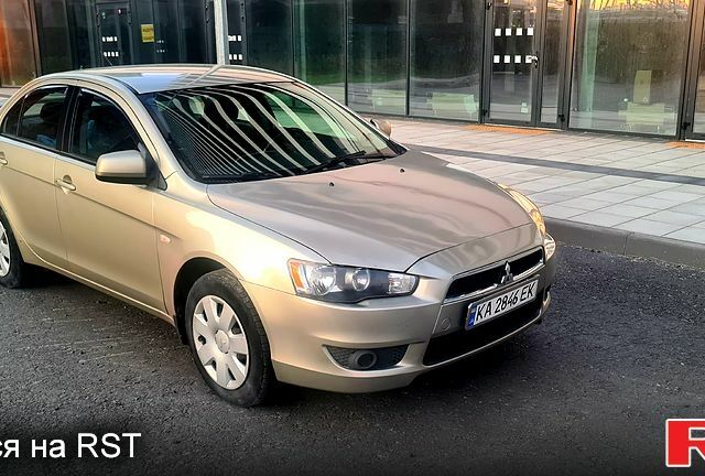 Бежевый Мицубиси Лансер, объемом двигателя 1.5 л и пробегом 145 тыс. км за 7100 $, фото 1 на Automoto.ua