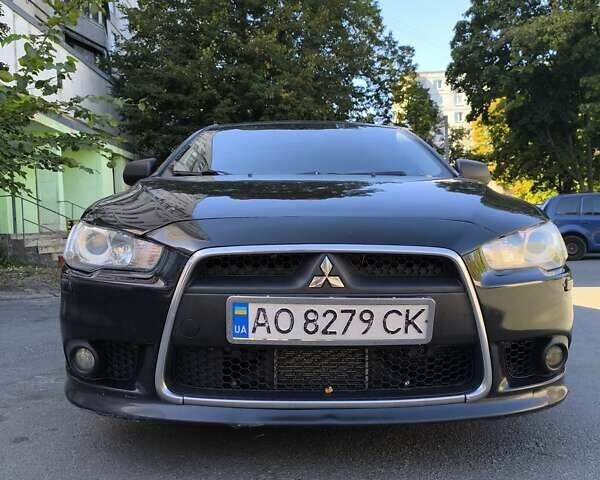 Черный Мицубиси Лансер, объемом двигателя 1.8 л и пробегом 350 тыс. км за 5900 $, фото 1 на Automoto.ua