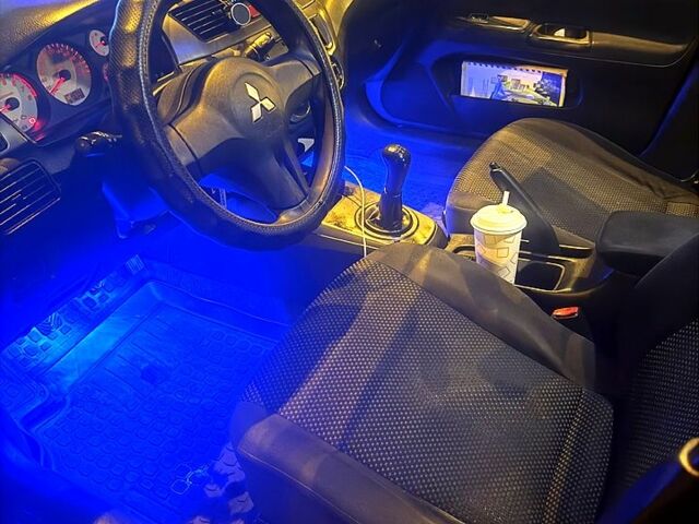 Чорний Міцубісі Lancer, об'ємом двигуна 1.6 л та пробігом 26000 тис. км за 3200 $, фото 1 на Automoto.ua