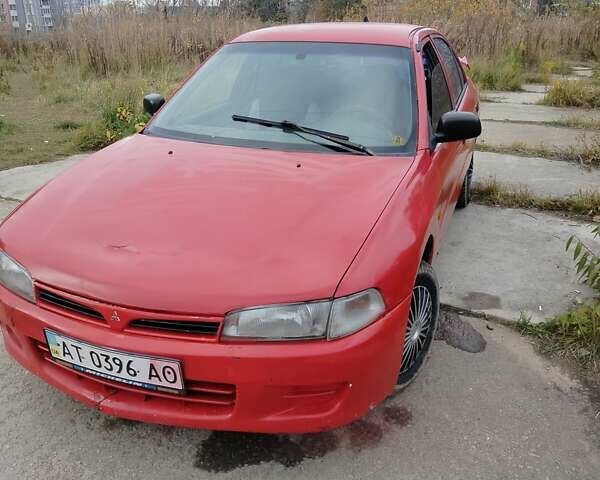 Червоний Міцубісі Lancer, об'ємом двигуна 1.3 л та пробігом 290 тис. км за 750 $, фото 1 на Automoto.ua