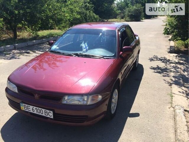 Червоний Міцубісі Lancer, об'ємом двигуна 1.3 л та пробігом 393 тис. км за 2500 $, фото 1 на Automoto.ua