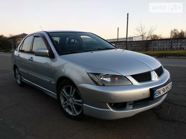 Міцубісі Lancer, об'ємом двигуна 2 л та пробігом 256 тис. км за 4500 $, фото 1 на Automoto.ua