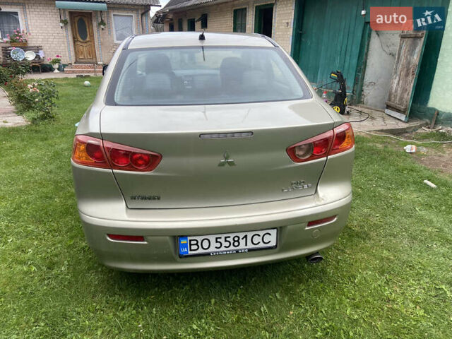 Мицубиси Лансер, объемом двигателя 2 л и пробегом 214 тыс. км за 6000 $, фото 1 на Automoto.ua