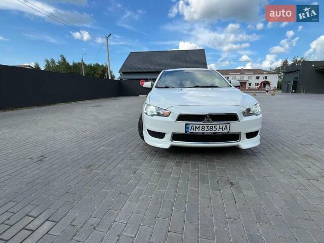 Мицубиси Лансер, объемом двигателя 2.36 л и пробегом 273 тыс. км за 9500 $, фото 1 на Automoto.ua