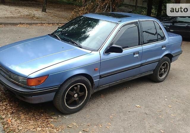 Міцубісі Lancer, об'ємом двигуна 1.5 л та пробігом 330 тис. км за 1750 $, фото 1 на Automoto.ua