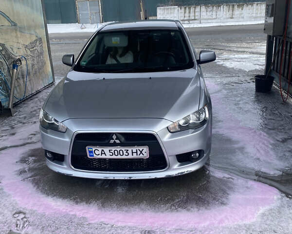 Серый Мицубиси Лансер, объемом двигателя 1.8 л и пробегом 117 тыс. км за 6200 $, фото 1 на Automoto.ua
