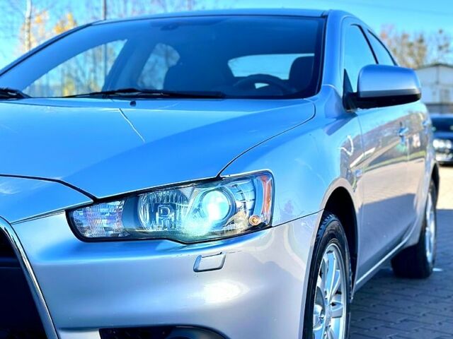 Сірий Міцубісі Lancer, об'ємом двигуна 18 л та пробігом 230 тис. км за 6900 $, фото 1 на Automoto.ua
