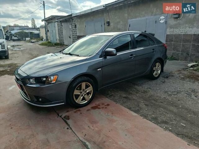 Міцубісі Lancer 2011 у Харкові на Automoto.ua Сірий Міцубісі Lancer, об'ємом двигуна 1.5 л та пробігом 190 тис. км за 6500 $, фото 1 на Automoto.ua