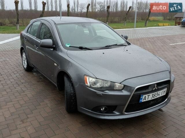 Сірий Міцубісі Lancer, об'ємом двигуна 1.8 л та пробігом 277 тис. км за 6200 $, фото 1 на Automoto.ua