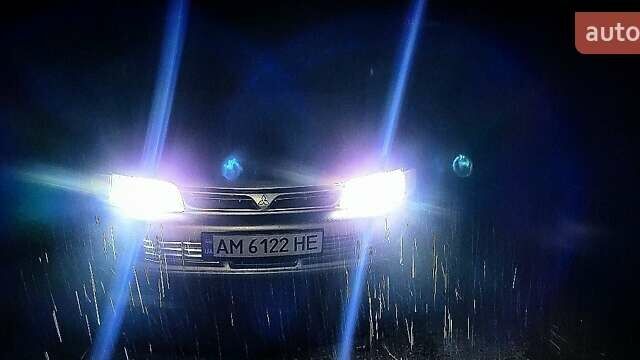 Серый Мицубиси Лансер, объемом двигателя 1.6 л и пробегом 334 тыс. км за 2200 $, фото 1 на Automoto.ua