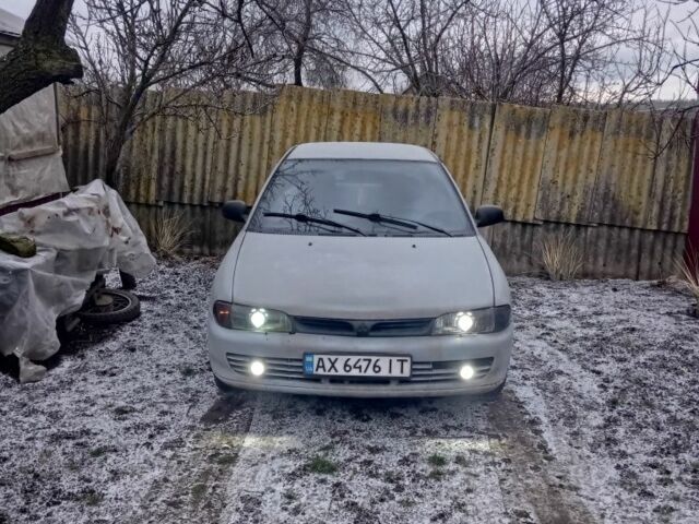 Сірий Міцубісі Lancer, об'ємом двигуна 1.3 л та пробігом 3 тис. км за 1500 $, фото 1 на Automoto.ua