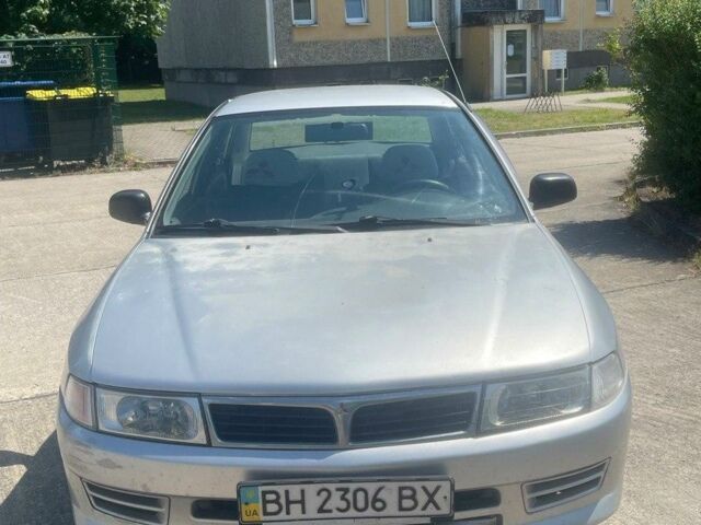 Сірий Міцубісі Lancer, об'ємом двигуна 1.3 л та пробігом 284 тис. км за 1900 $, фото 1 на Automoto.ua