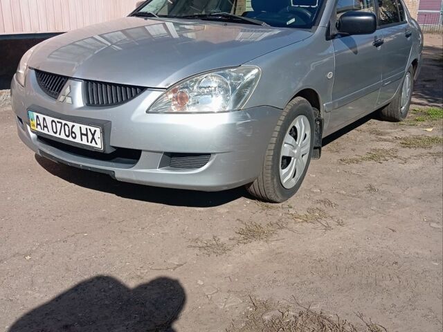 Сірий Міцубісі Lancer, об'ємом двигуна 1.6 л та пробігом 270 тис. км за 3200 $, фото 1 на Automoto.ua