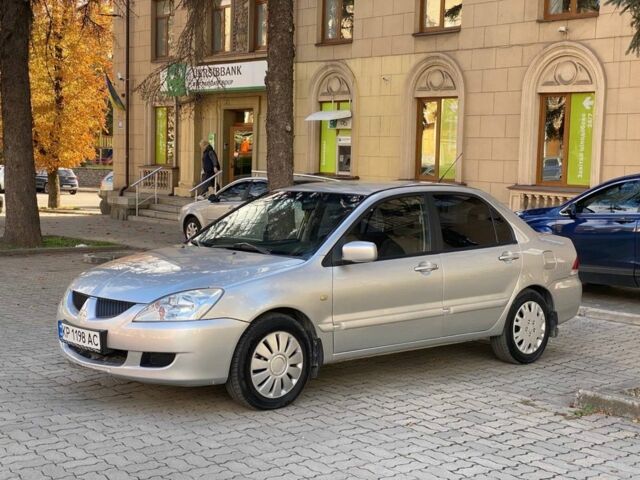 Міцубісі Lancer 2005 у Запоріжжя на Automoto.ua Сірий Міцубісі Lancer, об'ємом двигуна 1.6 л та пробігом 200 тис. км за 3850 $, фото 1 на Automoto.ua