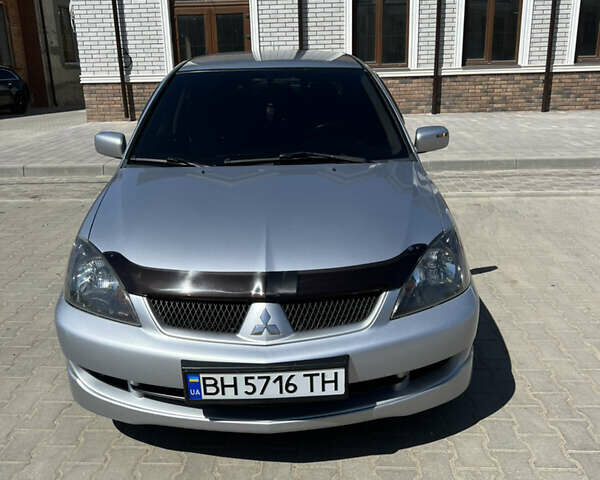 Сірий Міцубісі Lancer, об'ємом двигуна 2 л та пробігом 270 тис. км за 5500 $, фото 1 на Automoto.ua