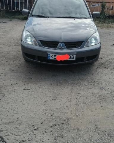 Серый Мицубиси Лансер, объемом двигателя 0 л и пробегом 273 тыс. км за 4600 $, фото 1 на Automoto.ua