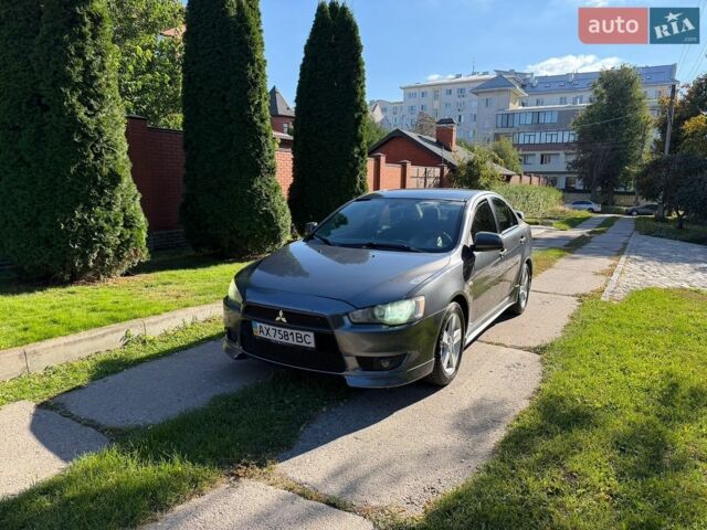 Сірий Міцубісі Lancer, об'ємом двигуна 2 л та пробігом 230 тис. км за 4900 $, фото 1 на Automoto.ua