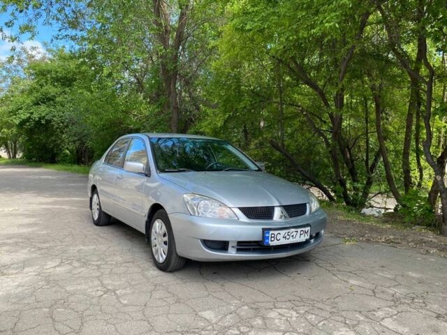 Сірий Міцубісі Lancer, об'ємом двигуна 0.16 л та пробігом 280 тис. км за 3900 $, фото 1 на Automoto.ua