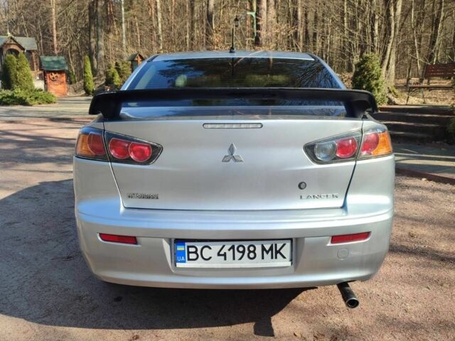 Сірий Міцубісі Lancer, об'ємом двигуна 2 л та пробігом 340 тис. км за 4700 $, фото 1 на Automoto.ua