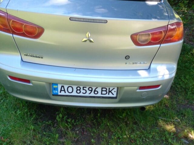 Сірий Міцубісі Lancer, об'ємом двигуна 2 л та пробігом 160 тис. км за 5300 $, фото 1 на Automoto.ua