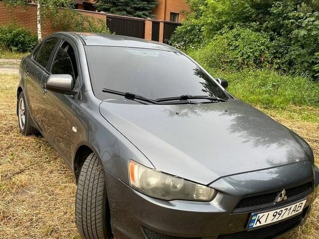 Сірий Міцубісі Lancer, об'ємом двигуна 1.5 л та пробігом 187 тис. км за 4000 $, фото 1 на Automoto.ua