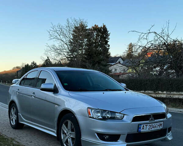 Мицубиси Лансер 2007 в Калуше на Automoto.ua Серый Мицубиси Лансер, объемом двигателя 2 л и пробегом 134 тыс. км за 8950 $, фото 1 на Automoto.ua