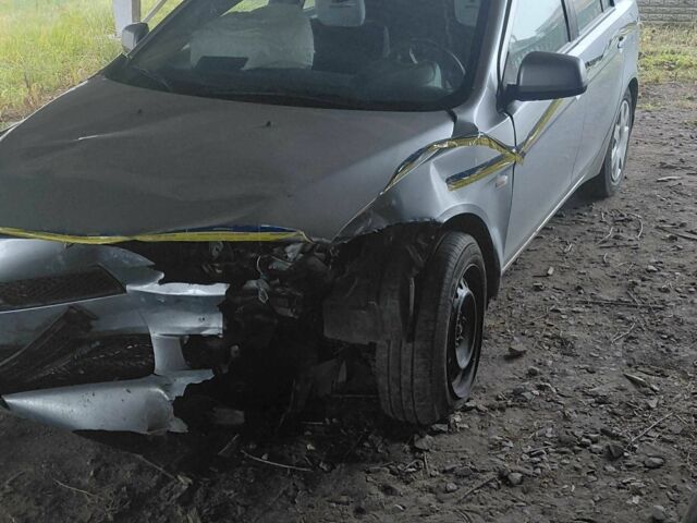 Серый Мицубиси Лансер, объемом двигателя 1.5 л и пробегом 169 тыс. км за 2300 $, фото 1 на Automoto.ua