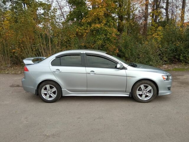Сірий Міцубісі Lancer, об'ємом двигуна 2 л та пробігом 189 тис. км за 6200 $, фото 1 на Automoto.ua