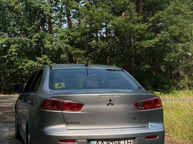 Сірий Міцубісі Lancer, об'ємом двигуна 2 л та пробігом 226 тис. км за 6800 $, фото 1 на Automoto.ua