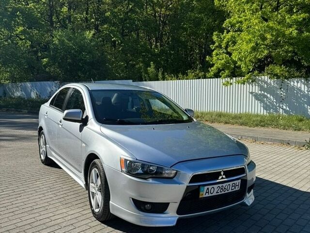 Сірий Міцубісі Lancer, об'ємом двигуна 2 л та пробігом 246 тис. км за 5000 $, фото 1 на Automoto.ua