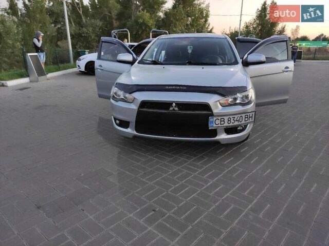 Серый Мицубиси Лансер, объемом двигателя 1.5 л и пробегом 320 тыс. км за 7000 $, фото 1 на Automoto.ua