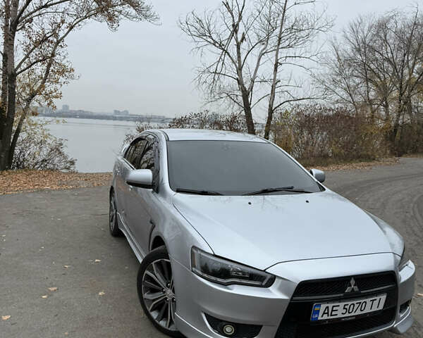 Сірий Міцубісі Lancer, об'ємом двигуна 2 л та пробігом 253 тис. км за 8700 $, фото 1 на Automoto.ua