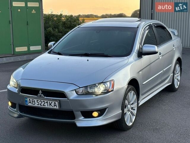Сірий Міцубісі Lancer, об'ємом двигуна 2 л та пробігом 180 тис. км за 6400 $, фото 1 на Automoto.ua