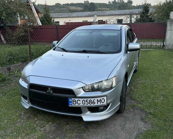 Мицубиси Лансер 2008 в Львове на Automoto.ua Серый Мицубиси Лансер, объемом двигателя 2 л и пробегом 230 тыс. км за 6000 $, фото 1 на Automoto.ua