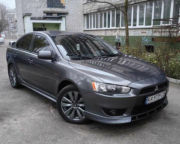 Сірий Міцубісі Lancer, об'ємом двигуна 2 л та пробігом 186 тис. км за 6000 $, фото 1 на Automoto.ua