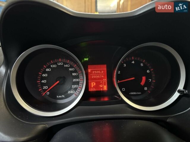 Сірий Міцубісі Lancer, об'ємом двигуна 1.5 л та пробігом 289 тис. км за 6300 $, фото 1 на Automoto.ua