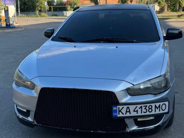 Сірий Міцубісі Lancer, об'ємом двигуна 1.5 л та пробігом 200 тис. км за 4500 $, фото 1 на Automoto.ua