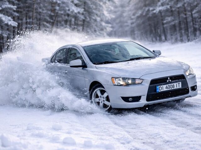 Серый Мицубиси Лансер, объемом двигателя 1.5 л и пробегом 237 тыс. км за 6100 $, фото 1 на Automoto.ua