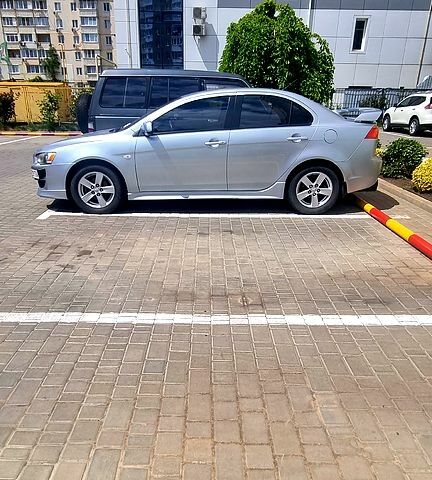 Сірий Міцубісі Lancer, об'ємом двигуна 2 л та пробігом 274 тис. км за 6300 $, фото 1 на Automoto.ua
