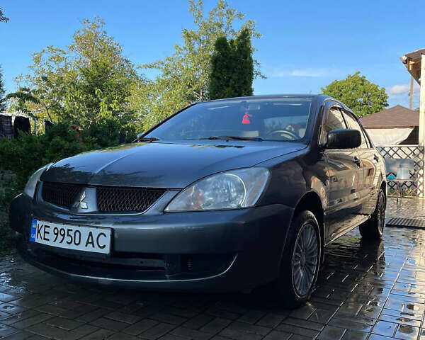 Мицубиси Лансер 2008 в Днепре (Днепропетровске) на Automoto.ua Серый Мицубиси Лансер, объемом двигателя 1.3 л и пробегом 220 тыс. км за 6000 $, фото 1 на Automoto.ua