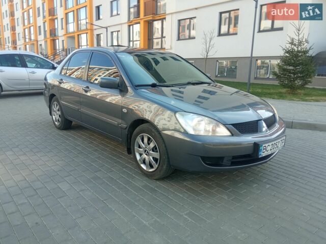Сірий Міцубісі Lancer, об'ємом двигуна 1.6 л та пробігом 290 тис. км за 3500 $, фото 1 на Automoto.ua